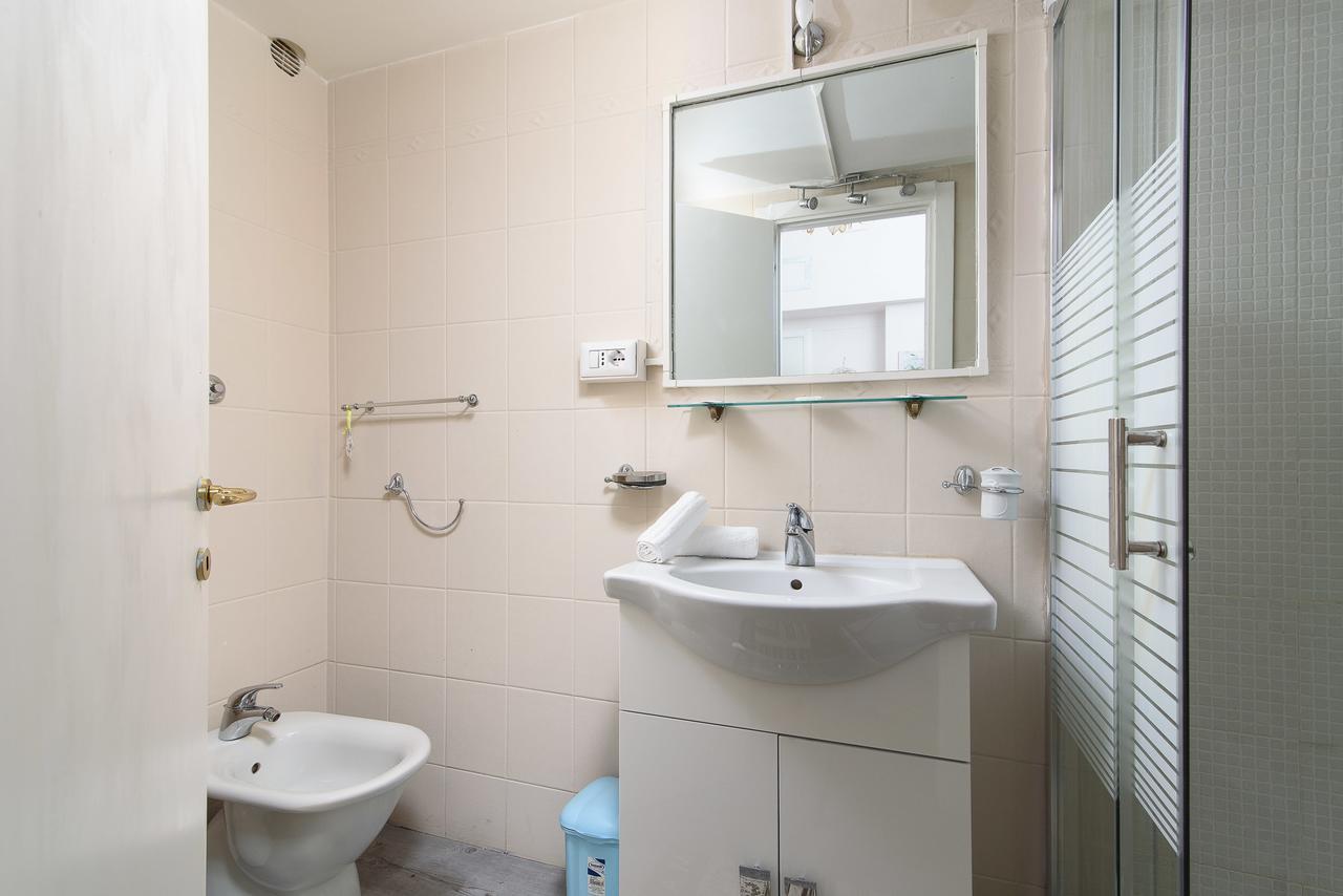 Crystal House Apartment Rome Bagian luar foto